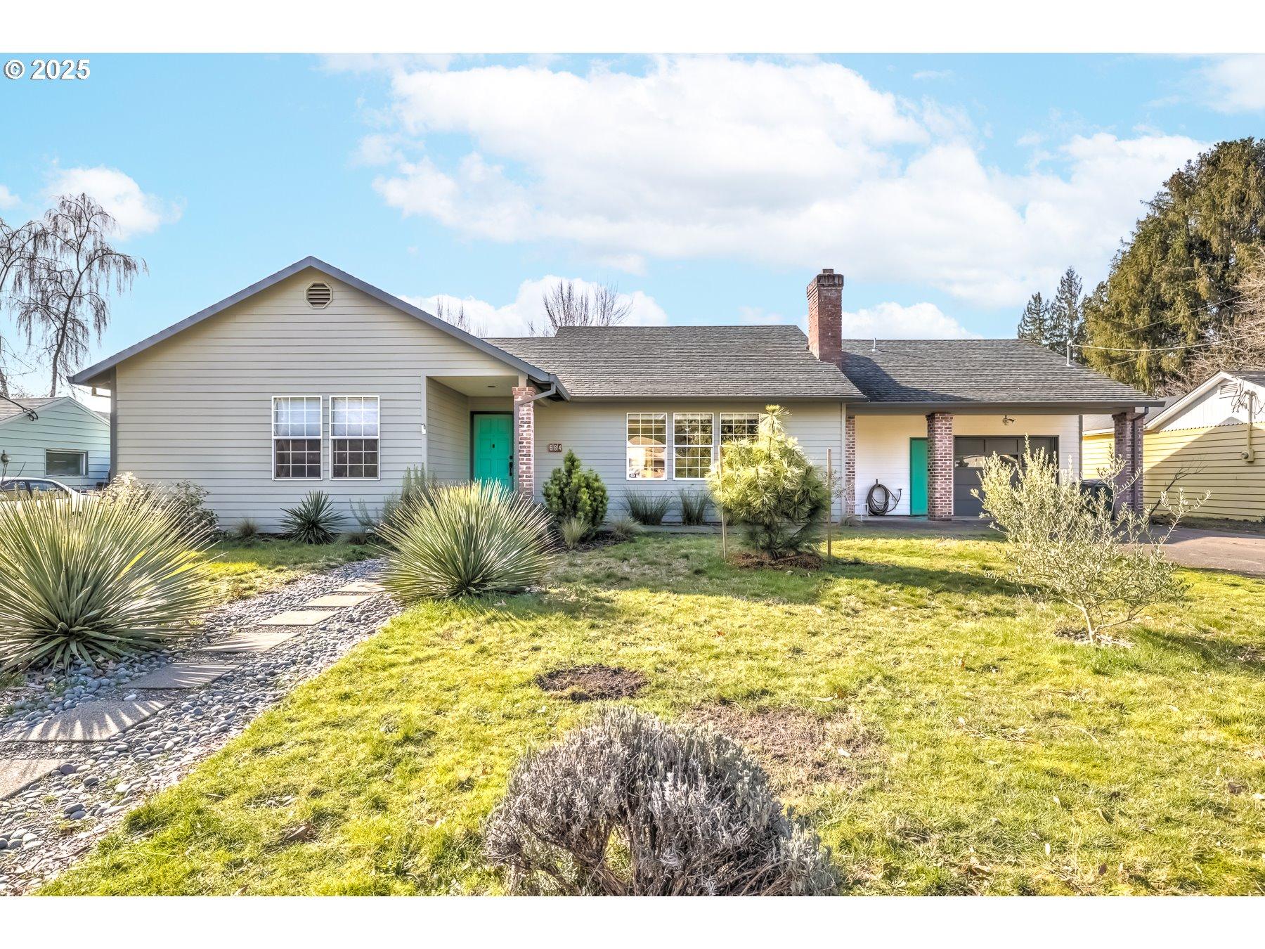 Ne Birchwood Dr, Hillsboro, OR 97124