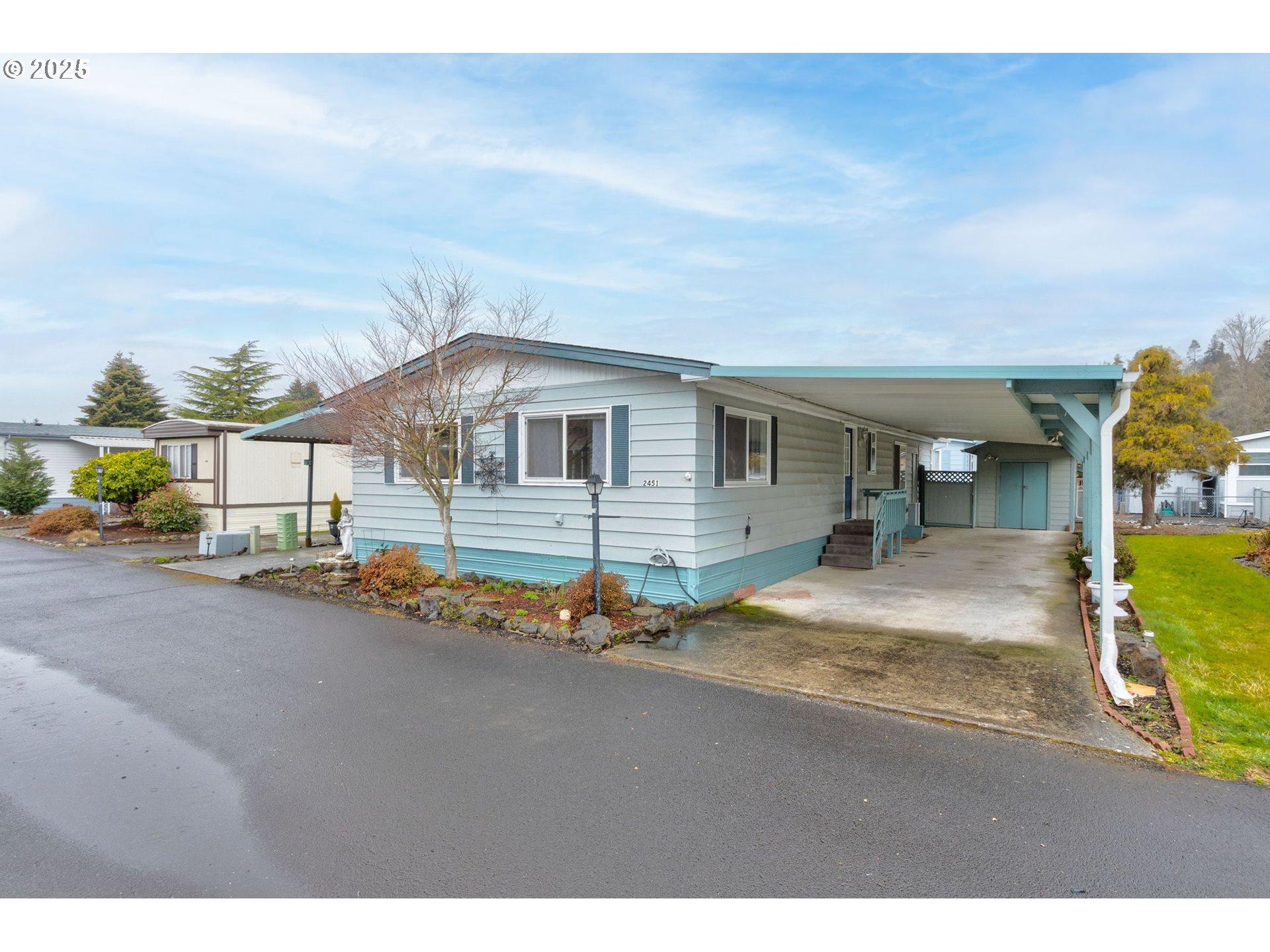 Kingfisher Ln, Kelso, WA 98626