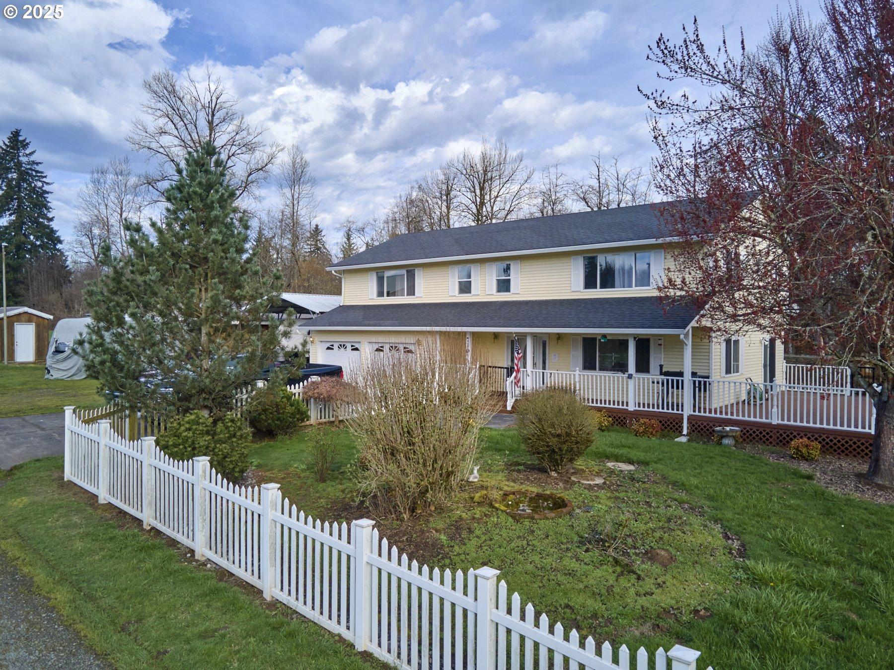 Ne 221st St, Ridgefield, WA 98642