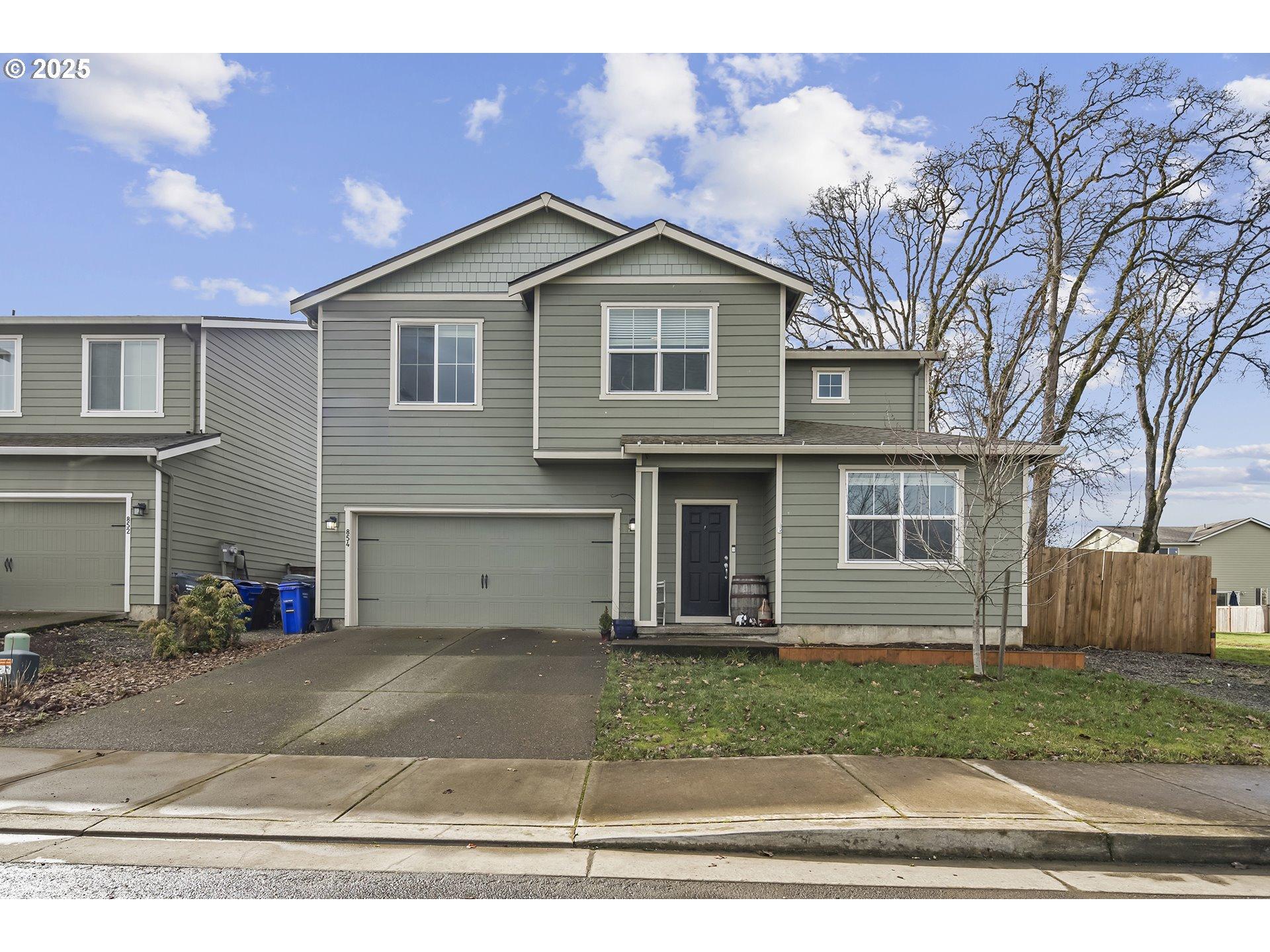 N Valley Dr, Molalla, OR 97038