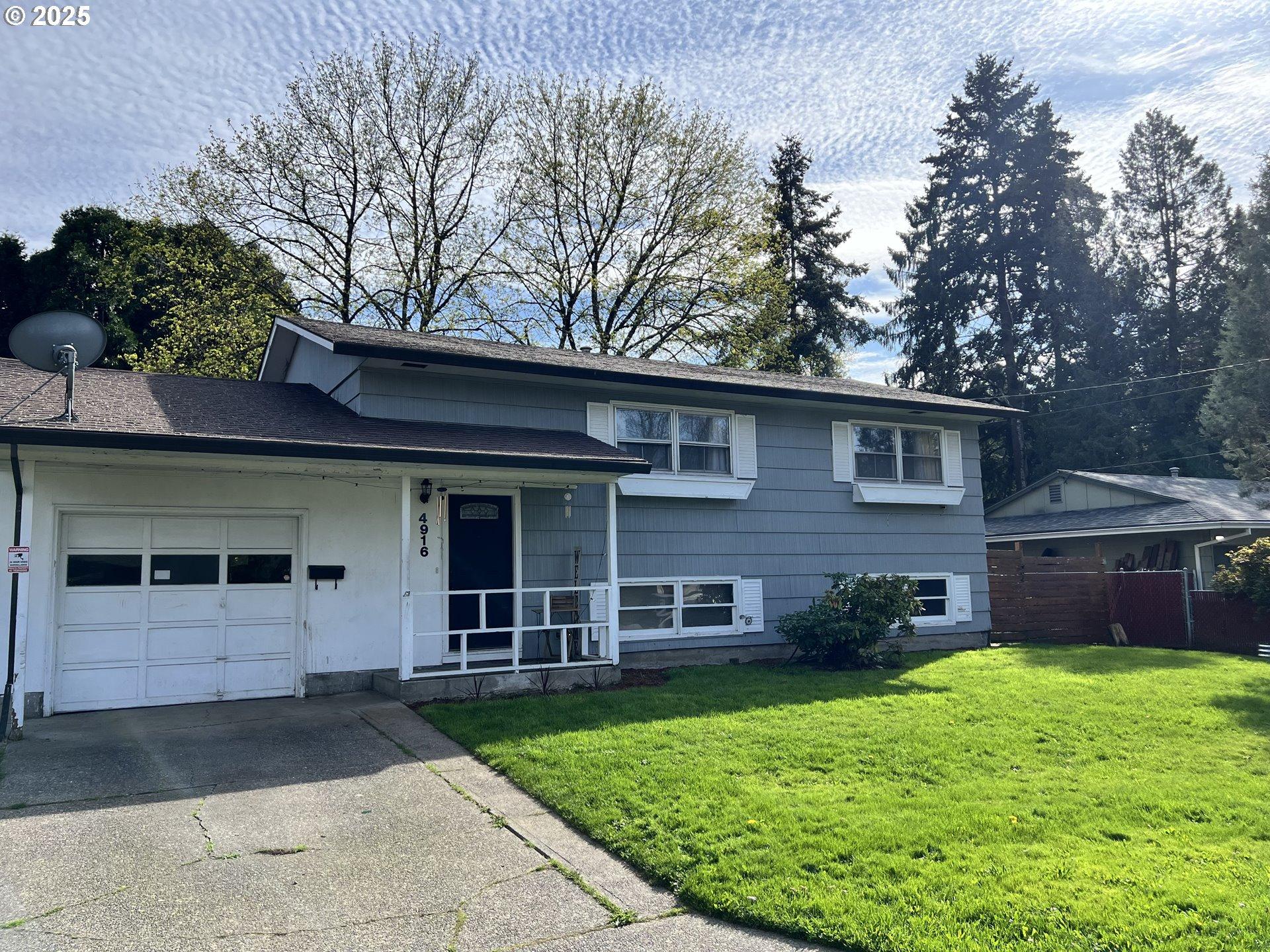 Se Brookside Dr, Portland, OR 97222