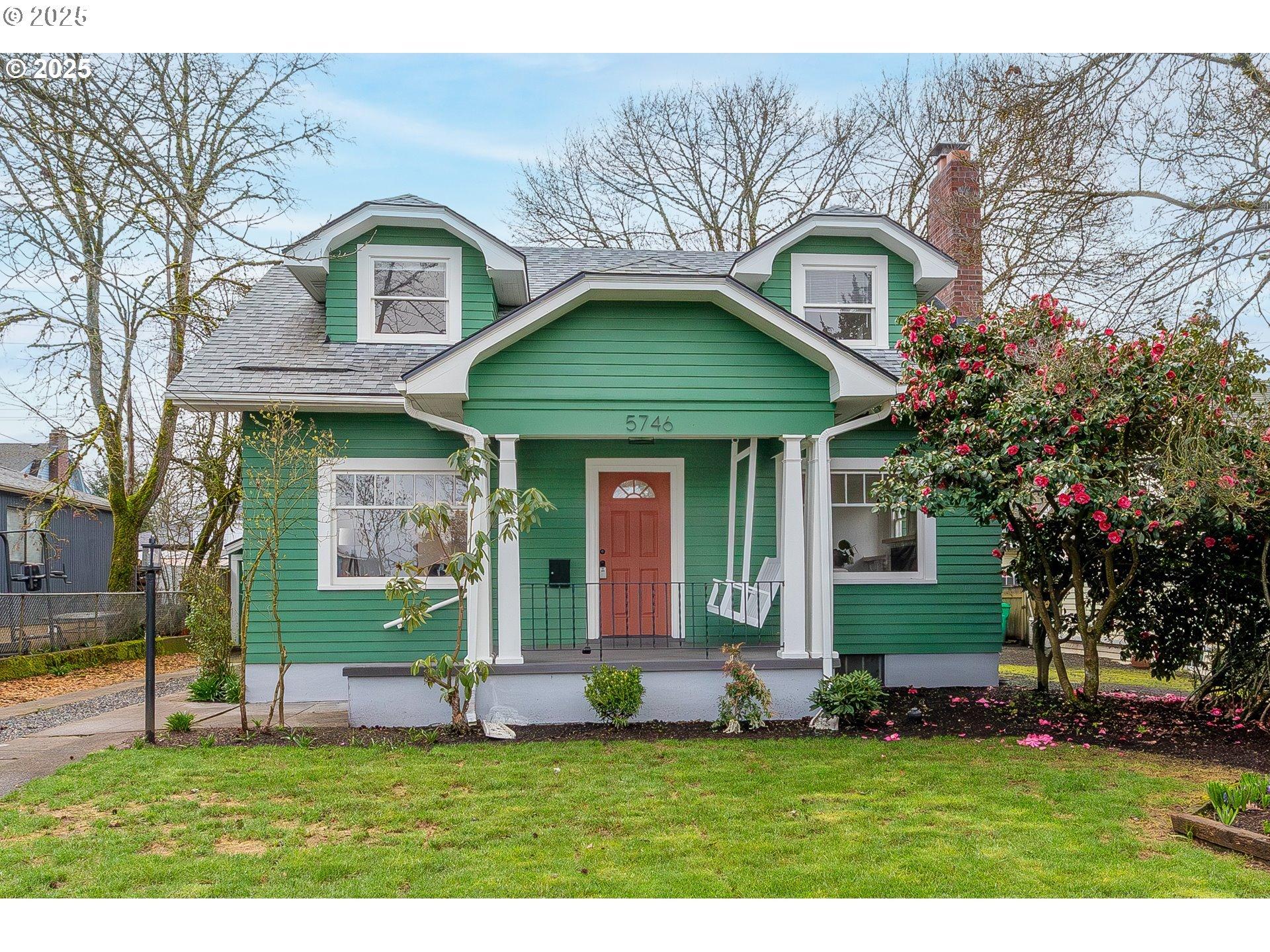 Ne Milton St, Portland, OR 97213