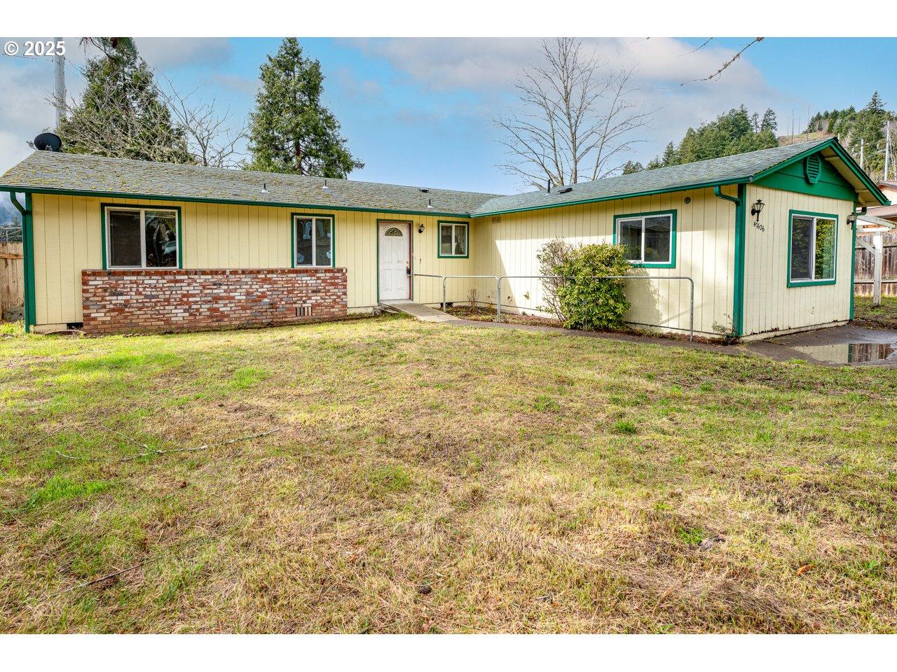 Nw 1st St, Oakridge, OR 97463