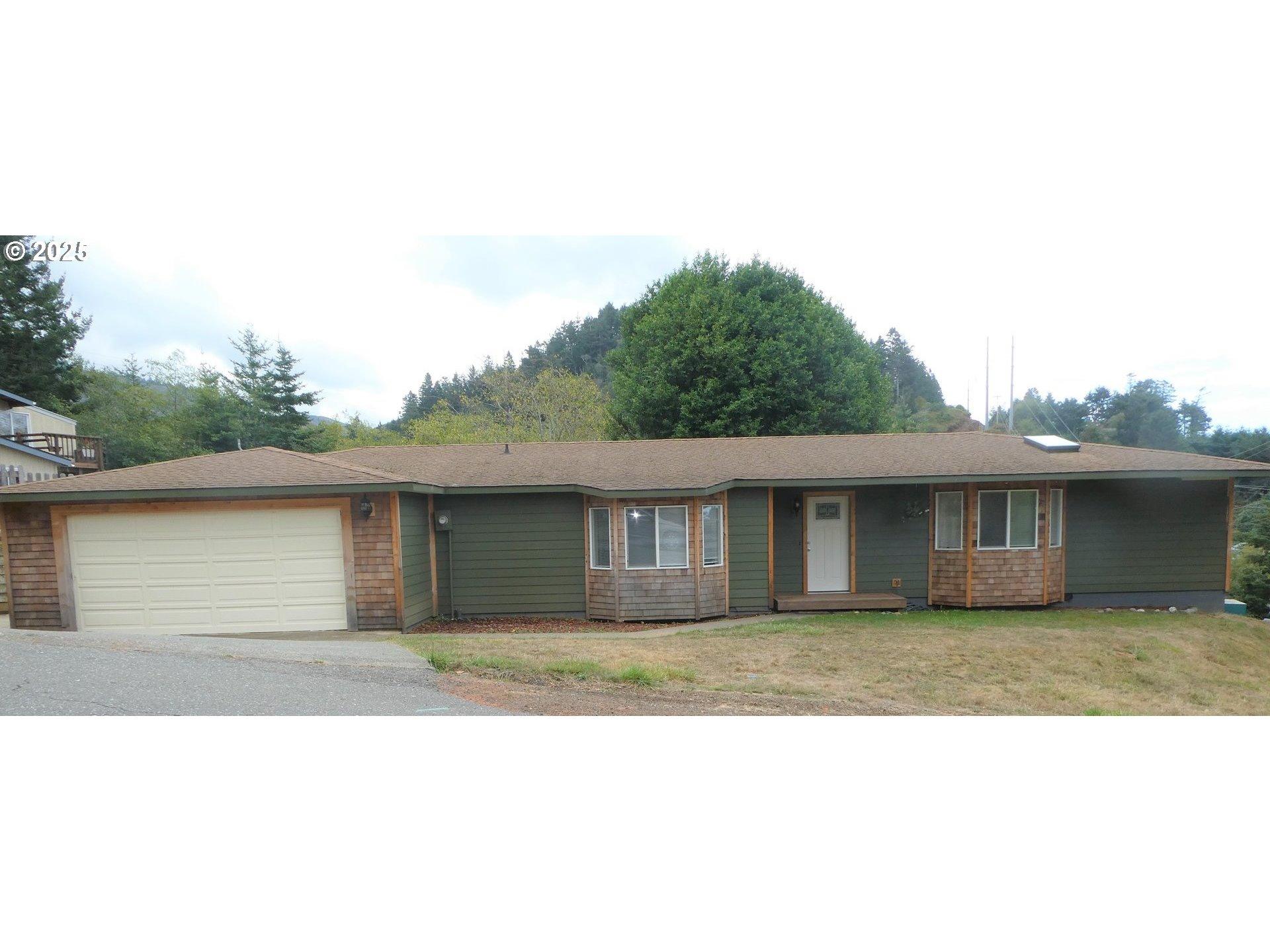 Coldiron Hill Rd, Gold Beach, OR 97444