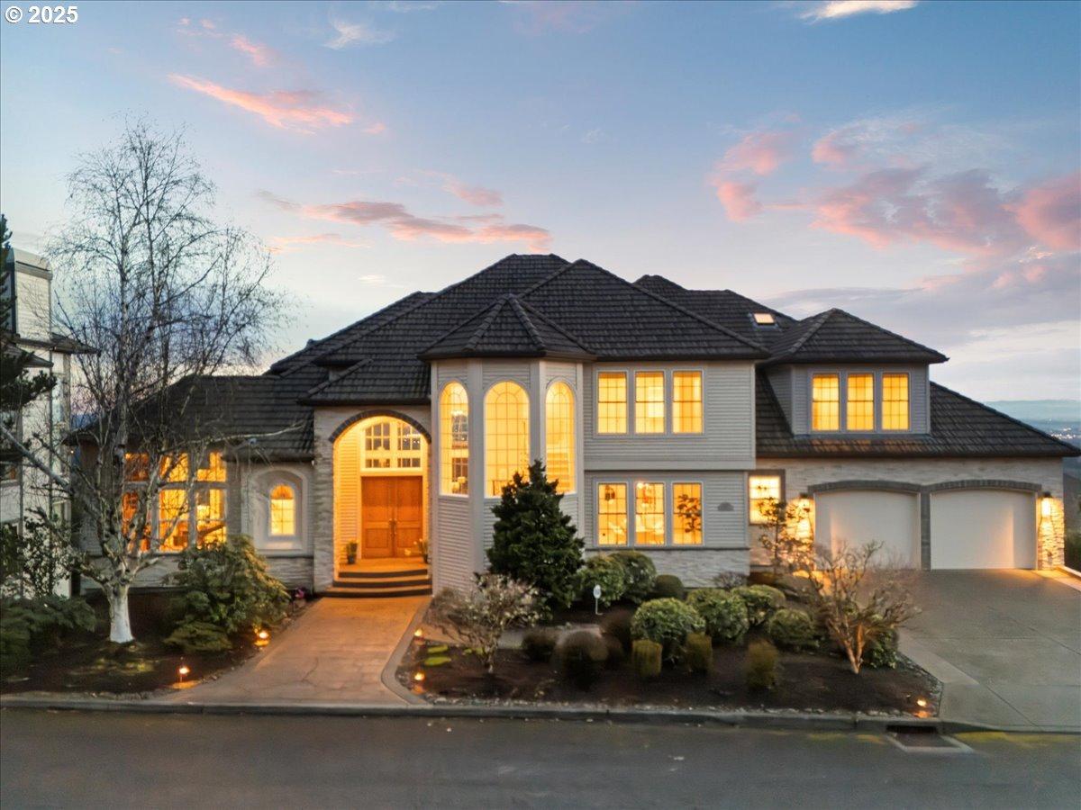 Nw Mckenna Dr, Portland, OR 97229