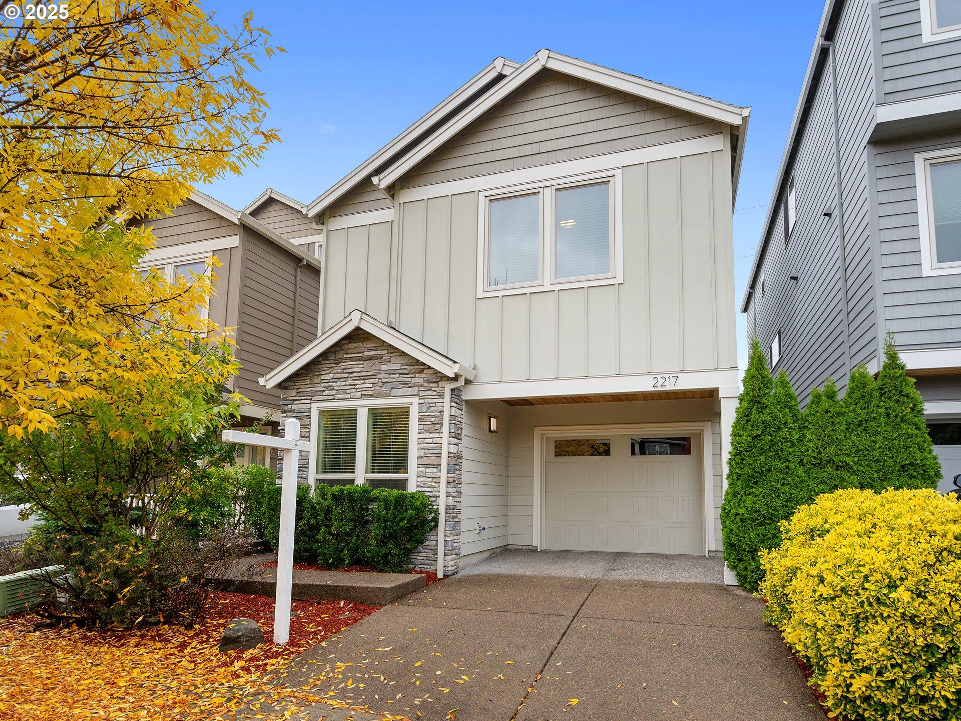 Bentley Ave, Culver City, CA 90232