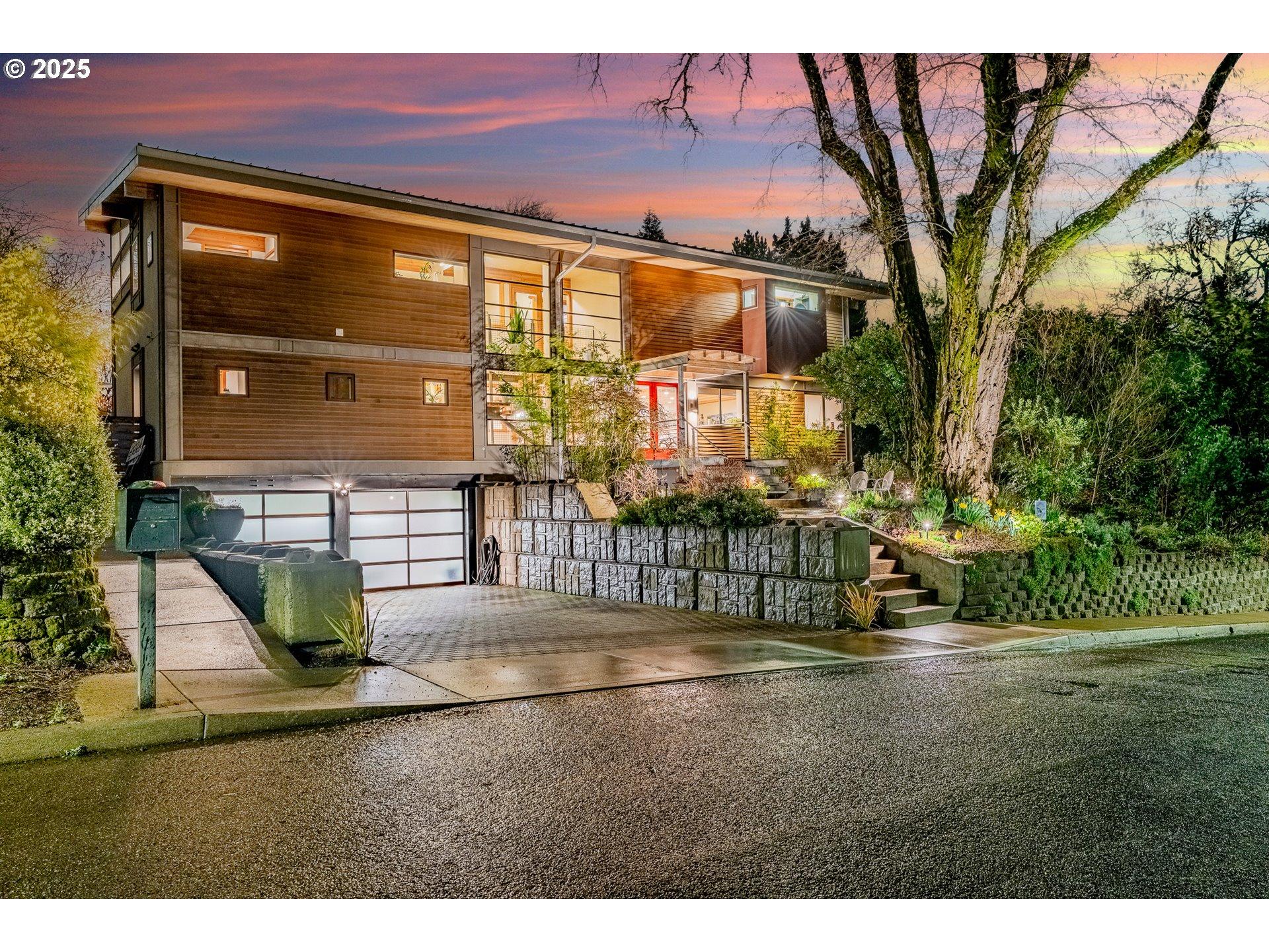 Sw 53rd Ave, Portland, OR 97221