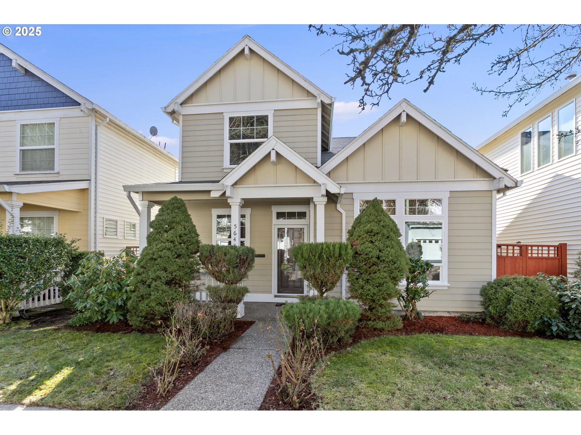 Ne Canard Dr, Hillsboro, OR 97124