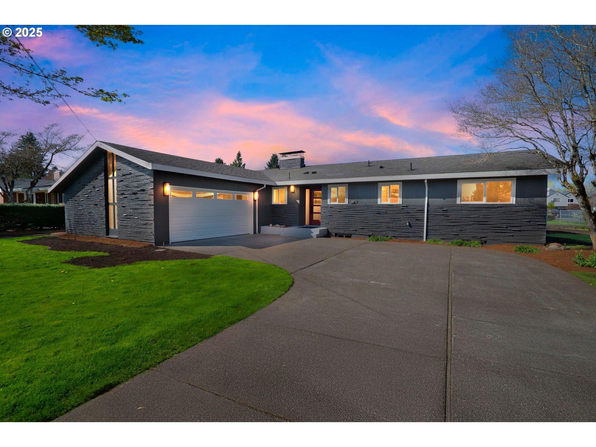 Se Renada St, Portland, OR 97267
