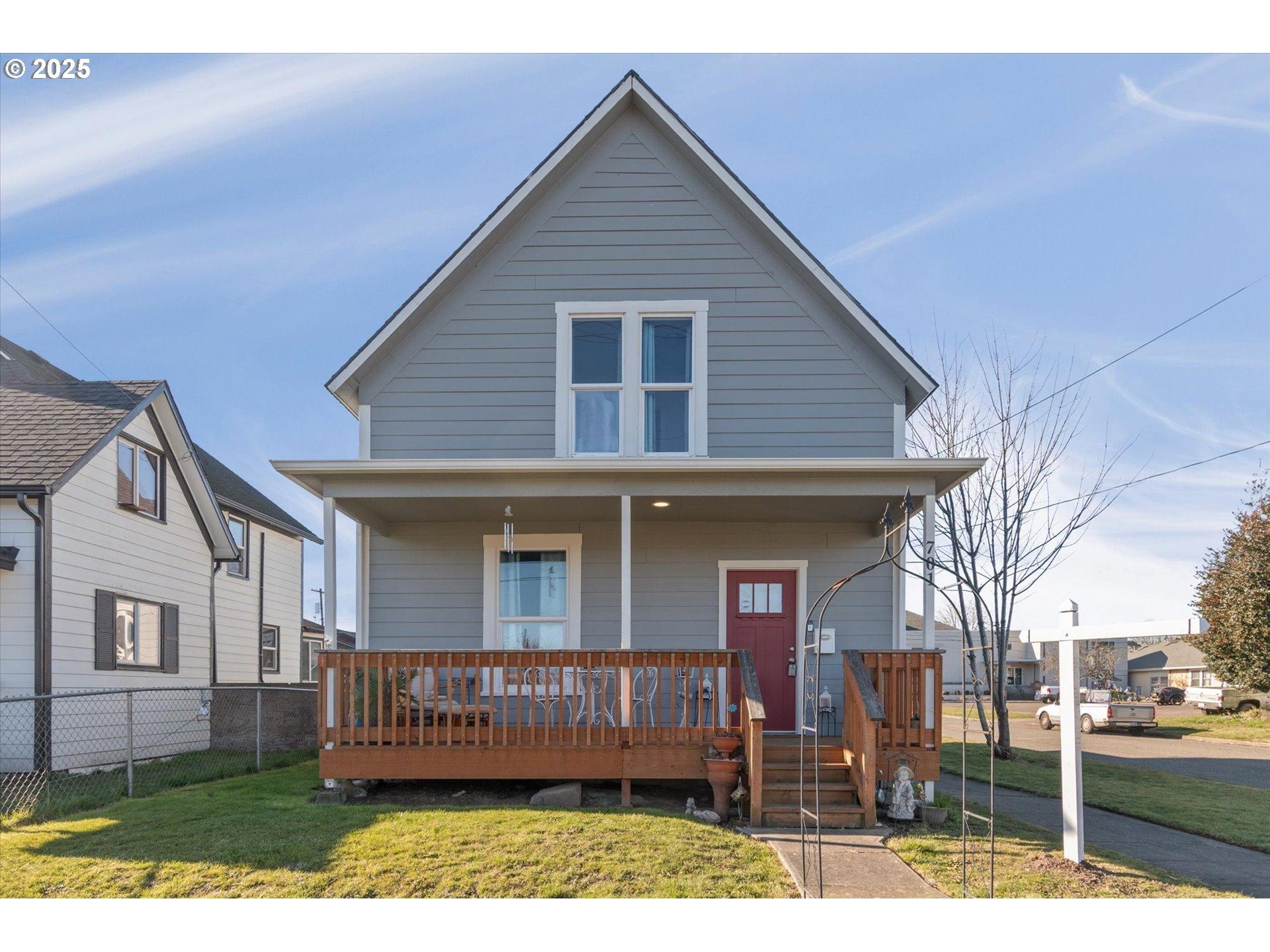 S 5th Ave, Kelso, WA 98626
