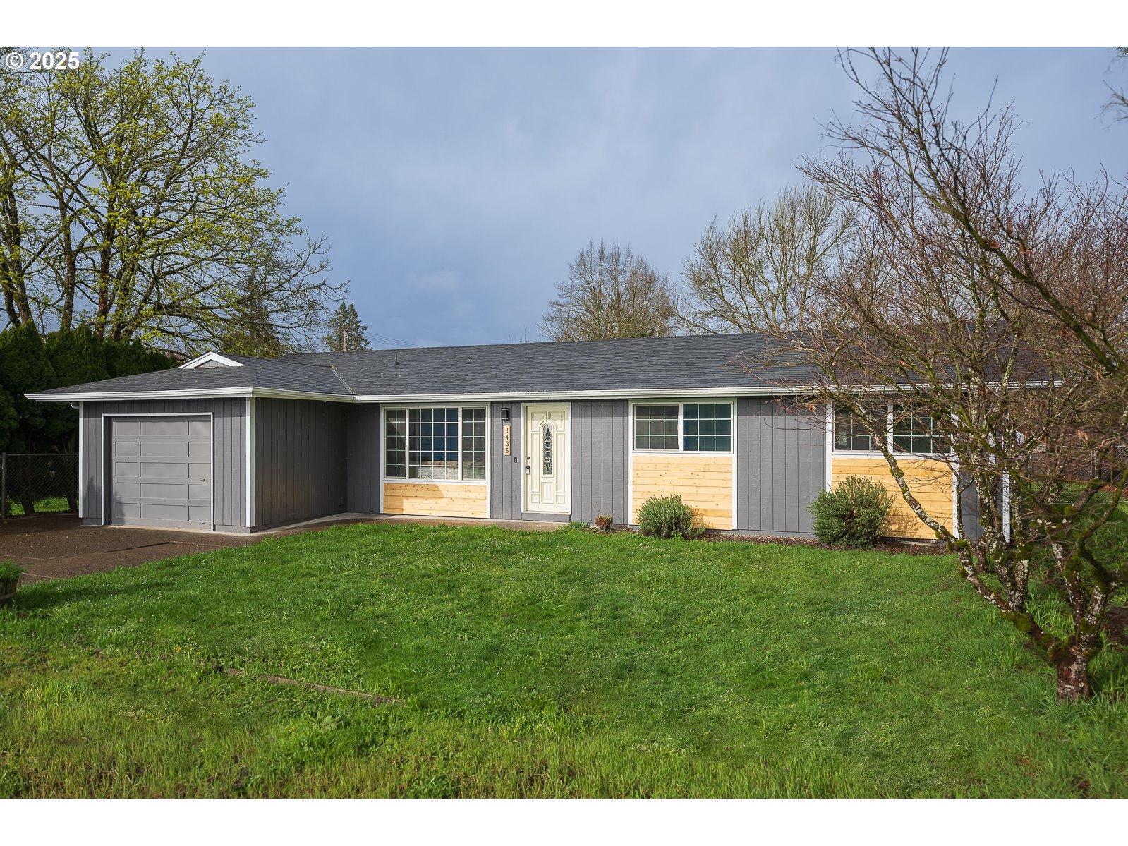 Ne 14th St, Mcminnville, OR 97128