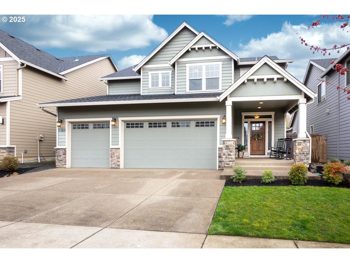 E Longest Dr, Newberg, OR 97132
