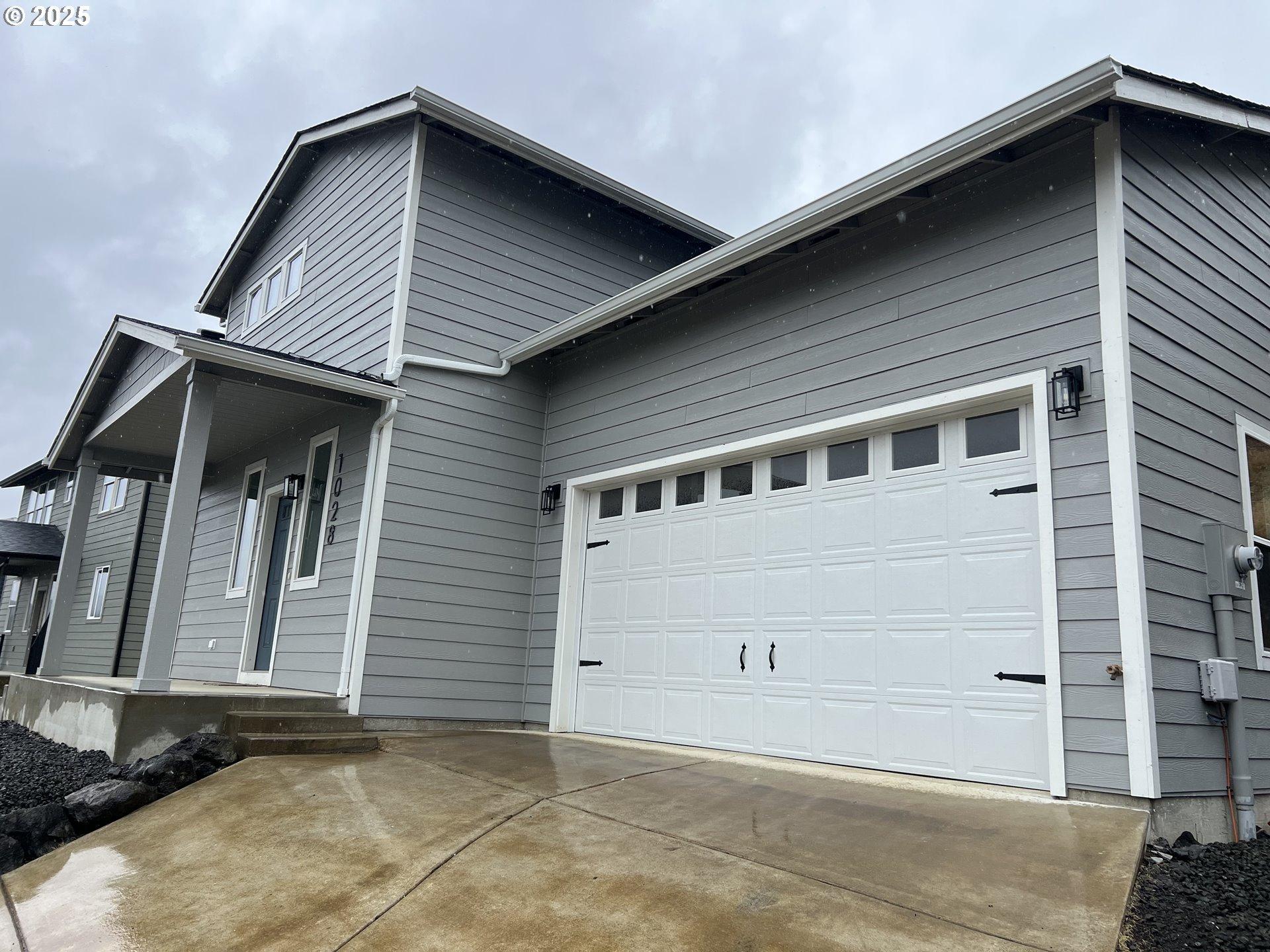 Forest Heights St, Sutherlin, OR 97479