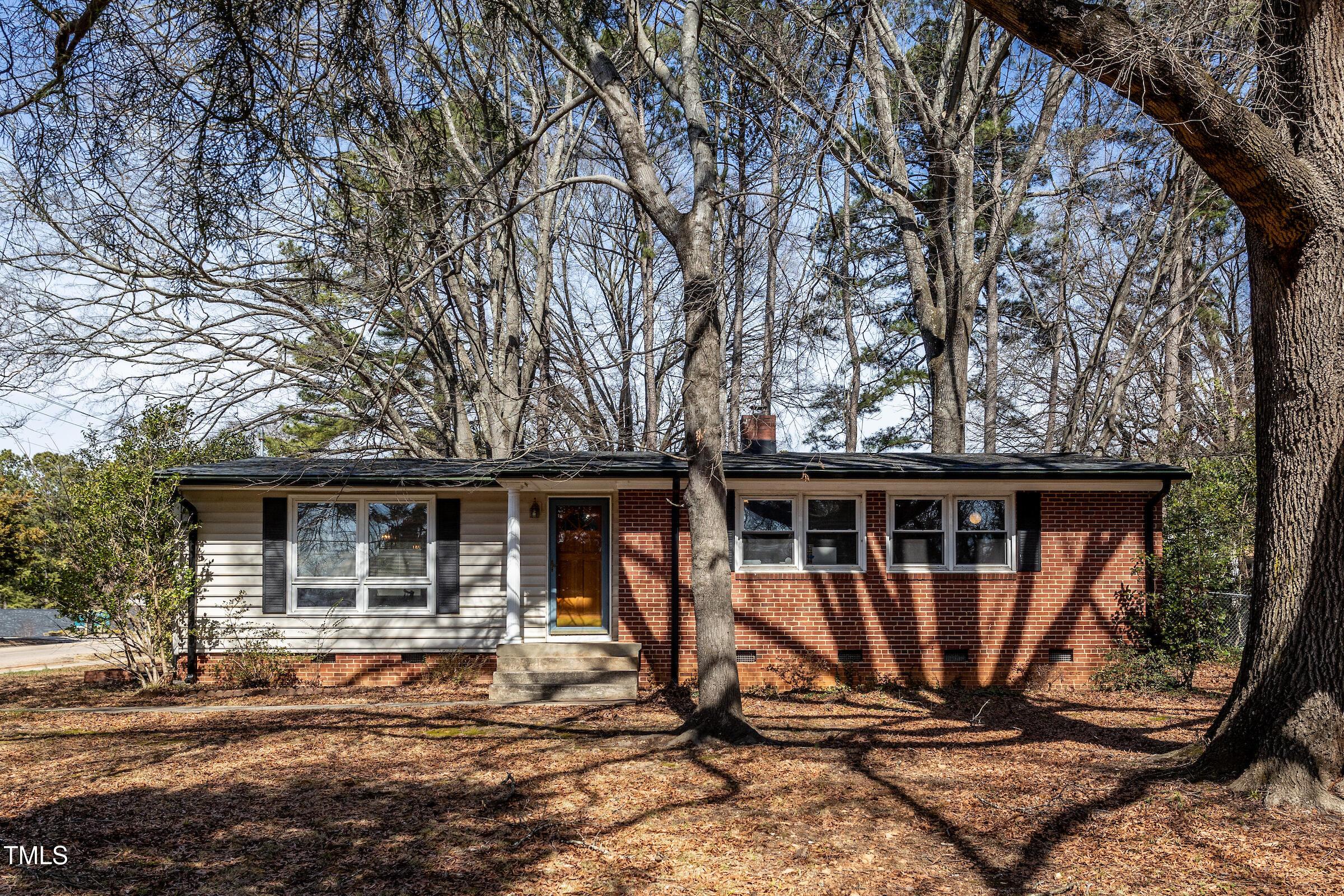 Melbourne Rd, Raleigh, NC 27606