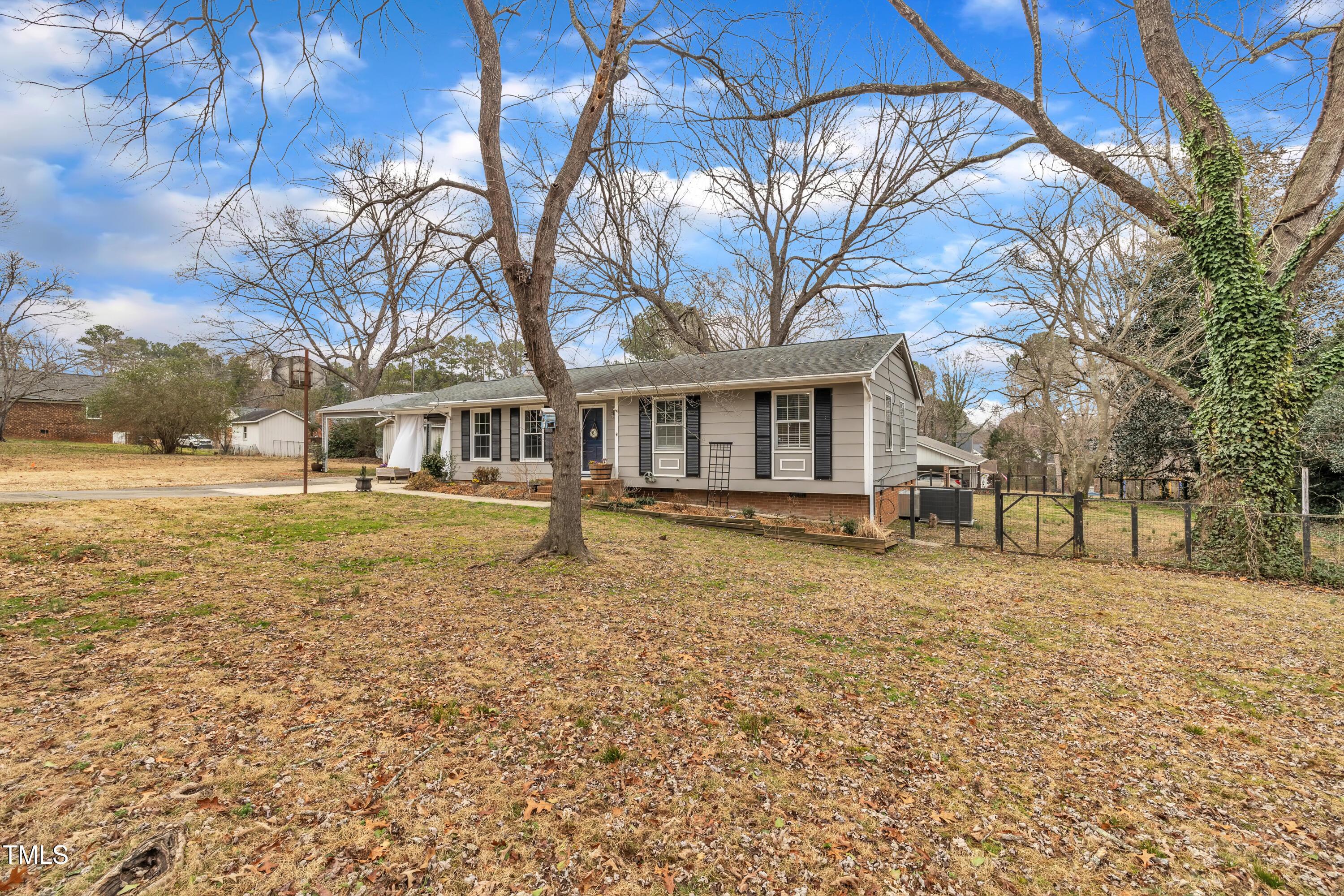 Kendridge Dr, Durham, NC 27712