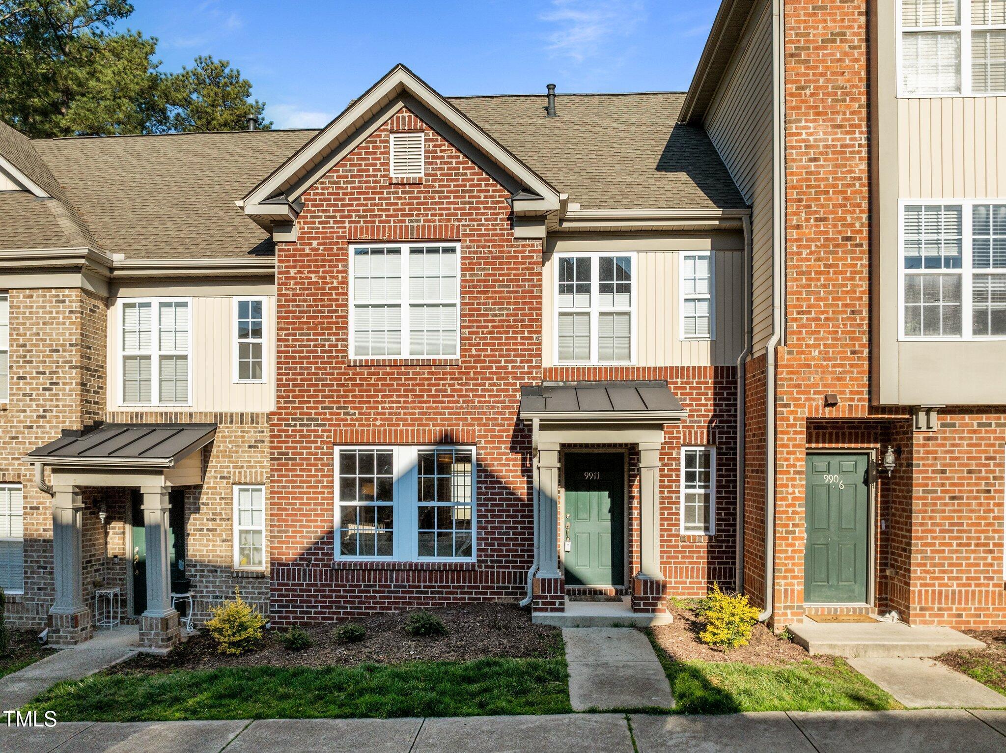 Grettle Ct, Raleigh, NC 27617