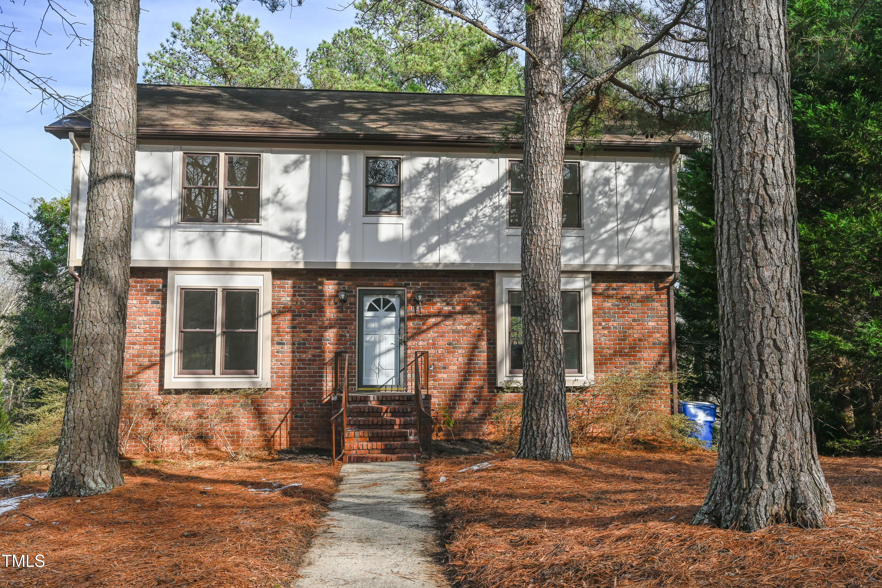 Sweetbriar Dr, Raleigh, NC 27609