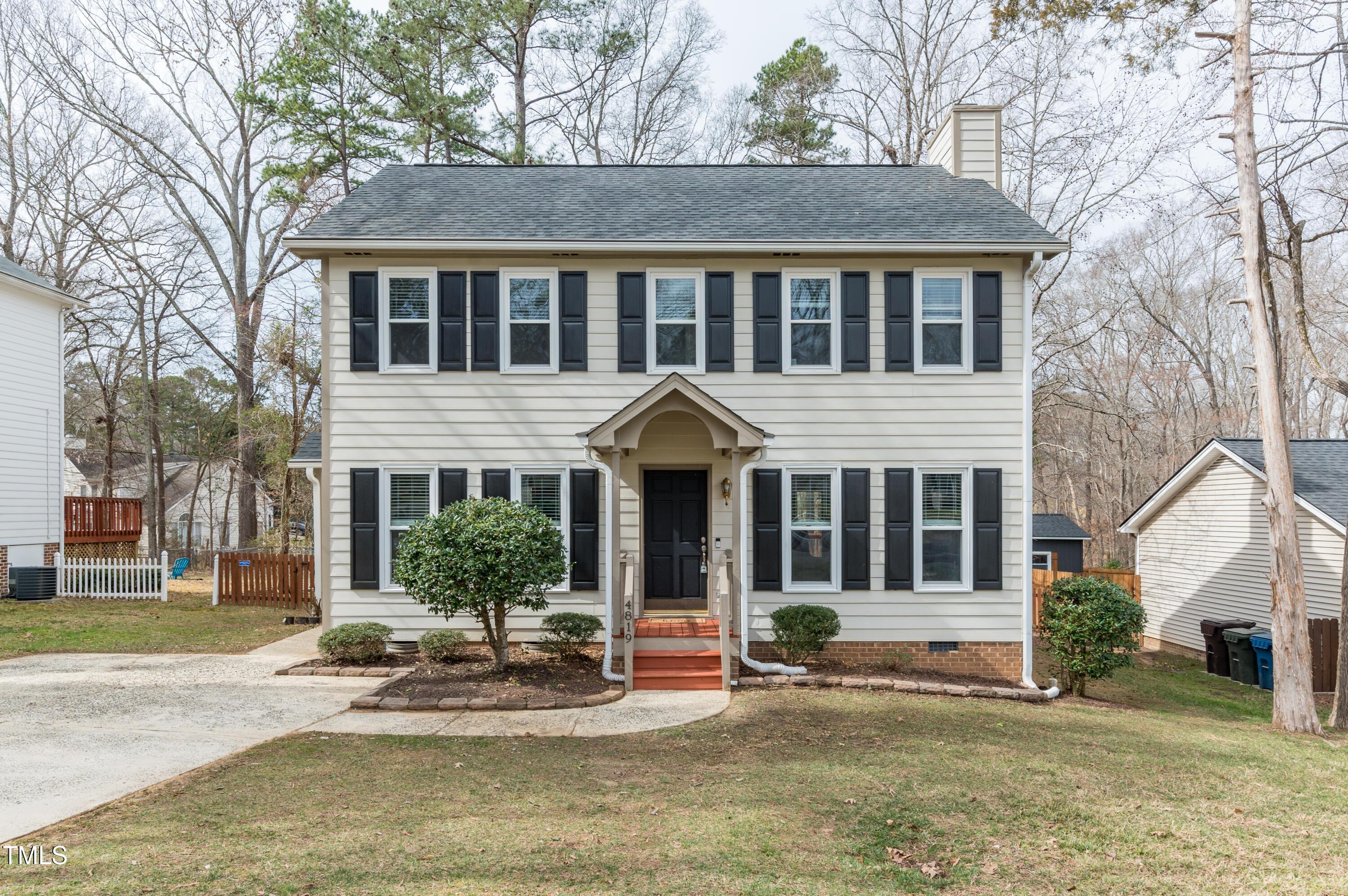 Lazyriver Dr, Durham, NC 27712