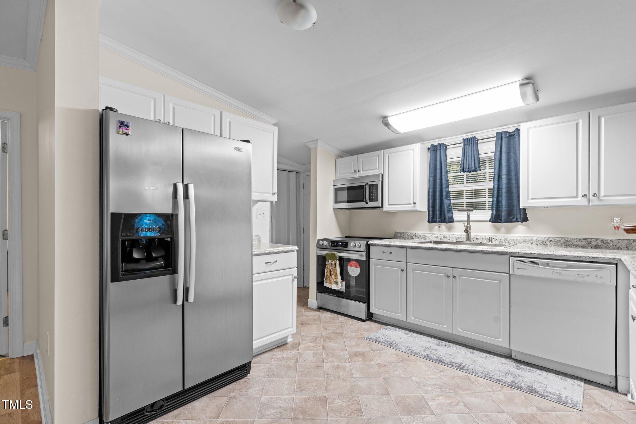 Graham Dr, Roxboro, NC 27573