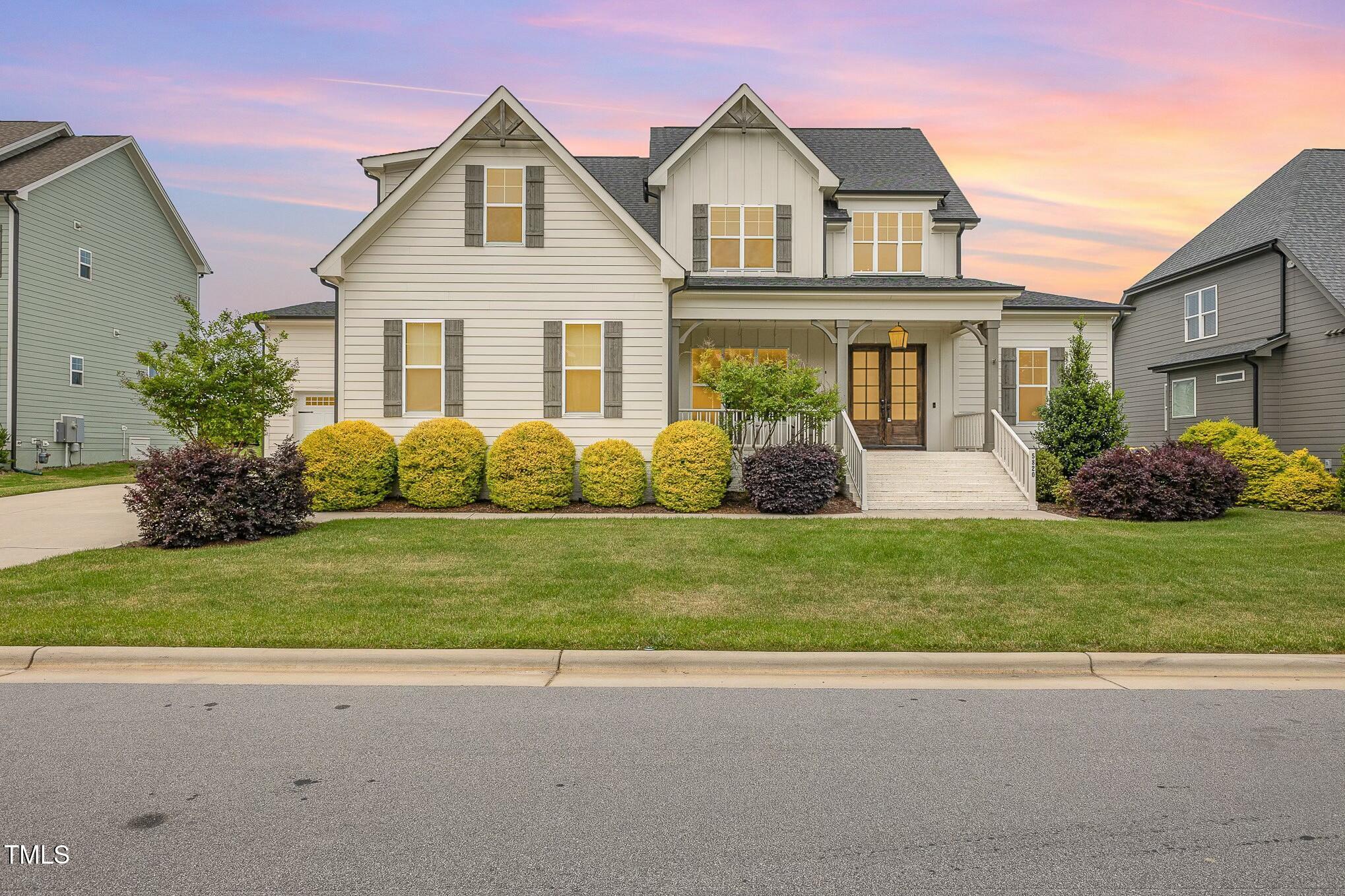 Brayton Park Pl, Holly Springs, NC 27540