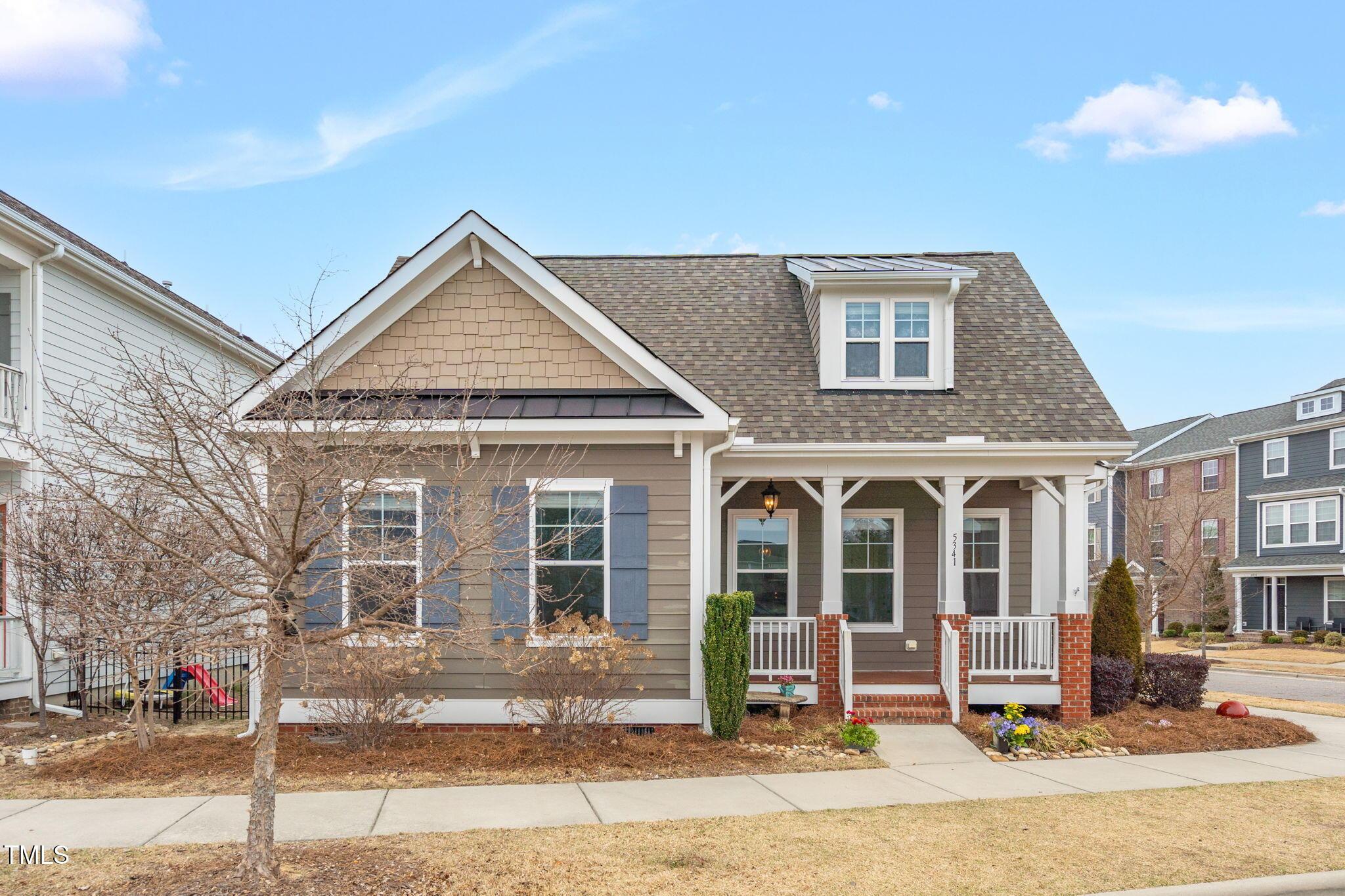 Forsyth Park St, Raleigh, NC 27616