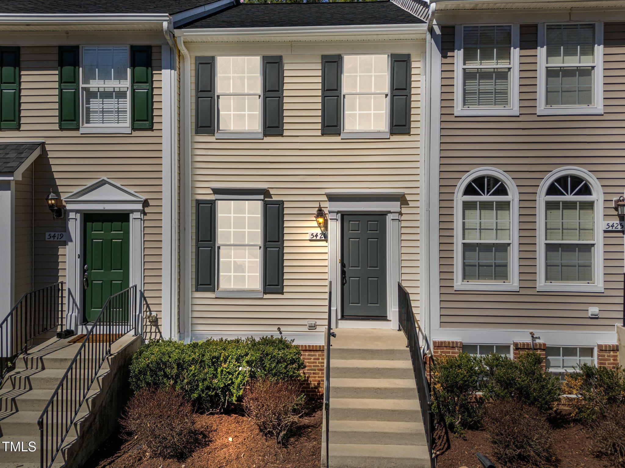 Vista View Ct, Raleigh, NC 27612