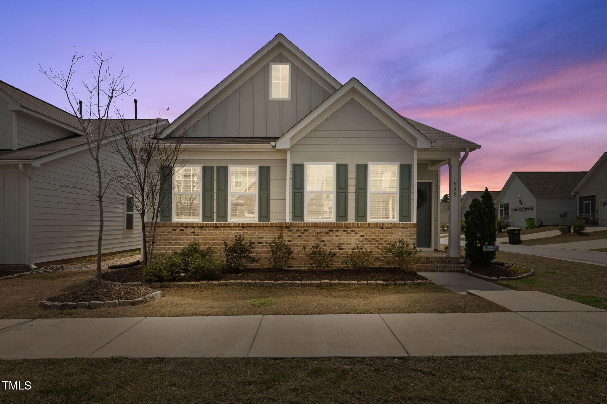 Sweet Pine Ln, Knightdale, NC 27545