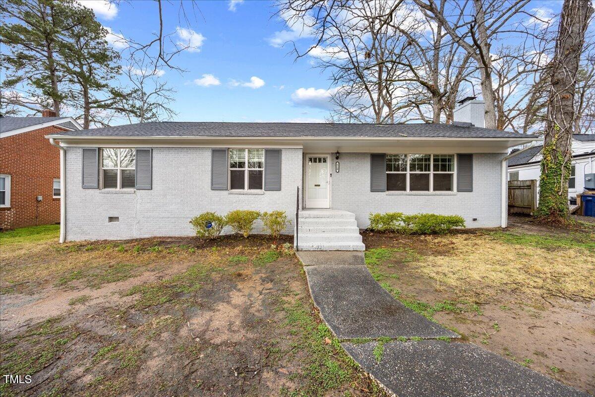 Cross St, Sanford, NC 27330
