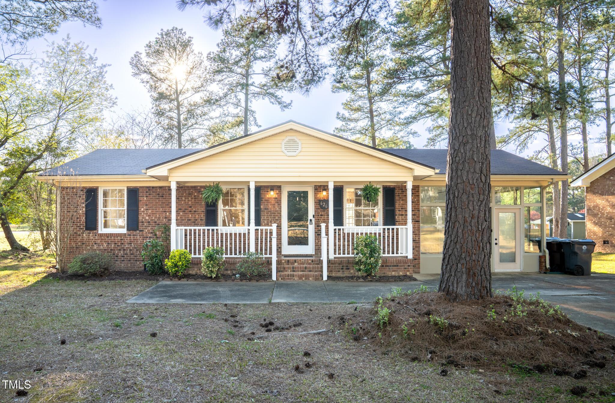 S Hollybrook Rd, Wendell, NC 27591