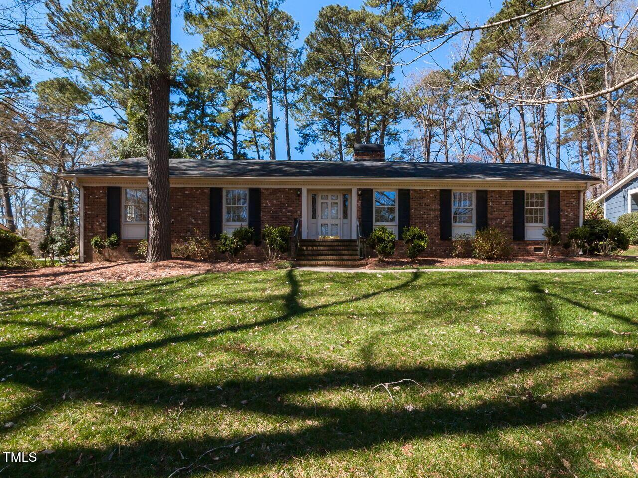 Woodridge Dr, Raleigh, NC 27612
