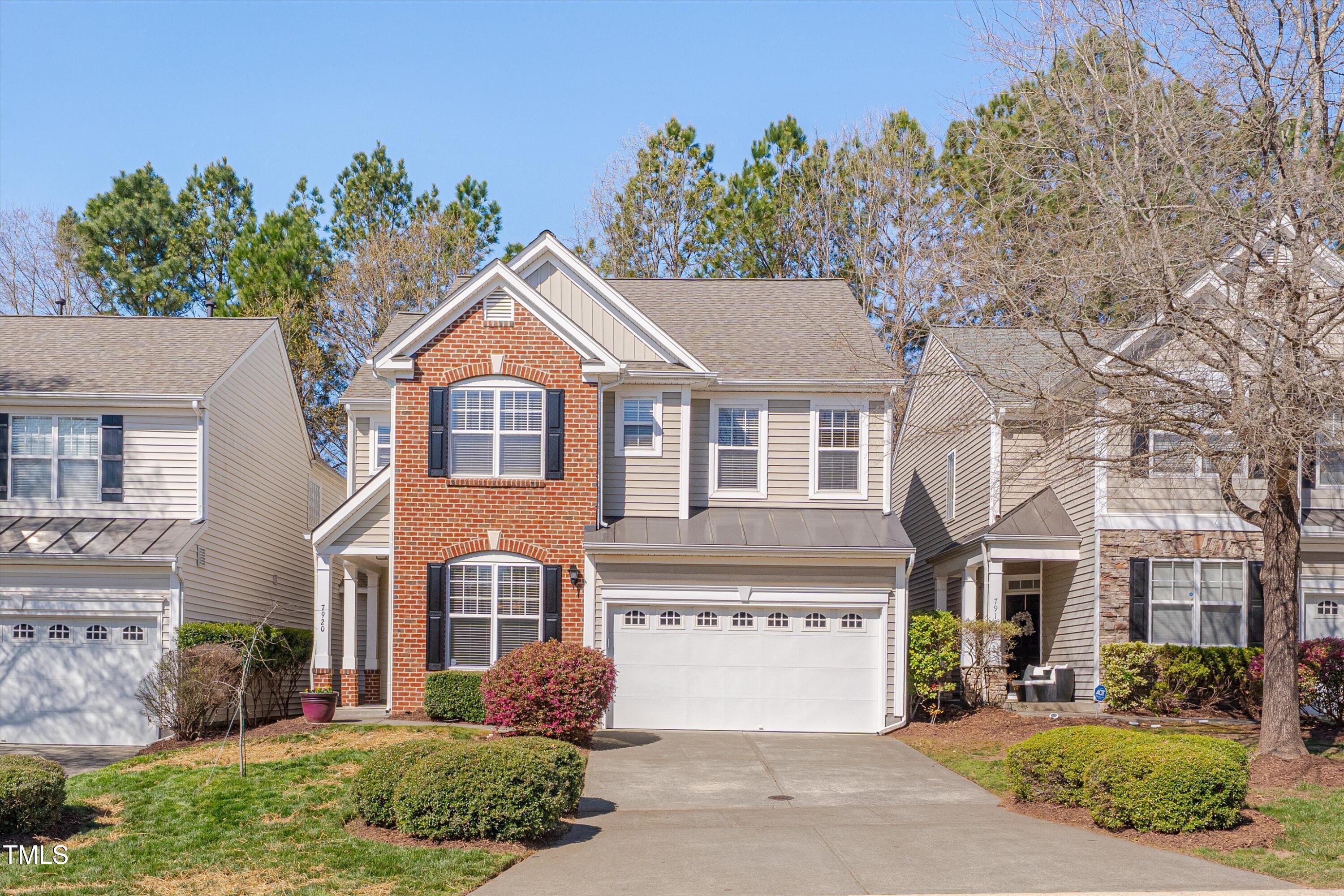 Leonardo Dr, Durham, NC 27713