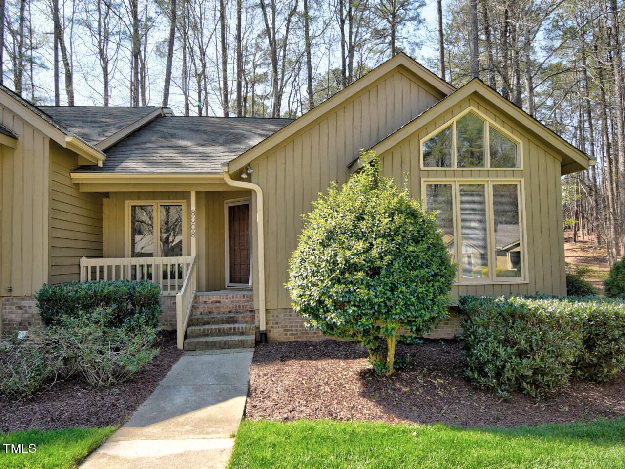 Grey Oak Dr, Raleigh, NC 27615