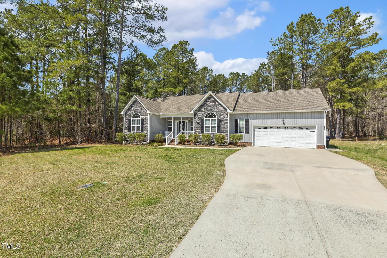 Cross Link Dr, Angier, NC 27501