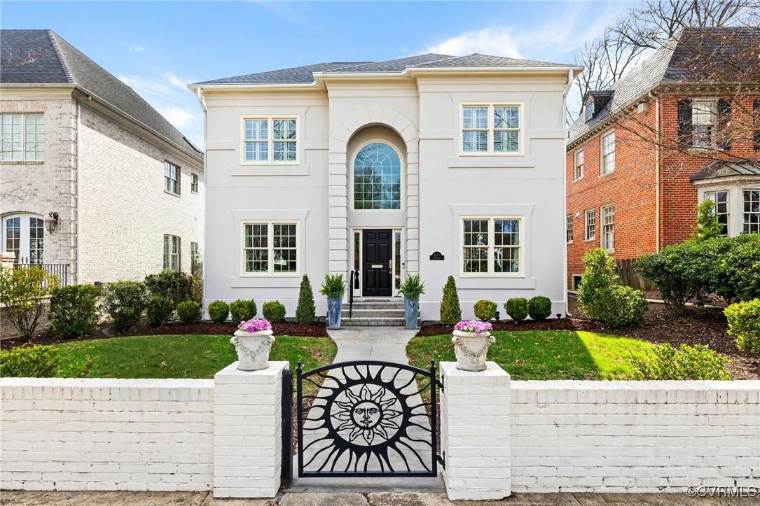 Monument Ave, Richmond, VA 23230