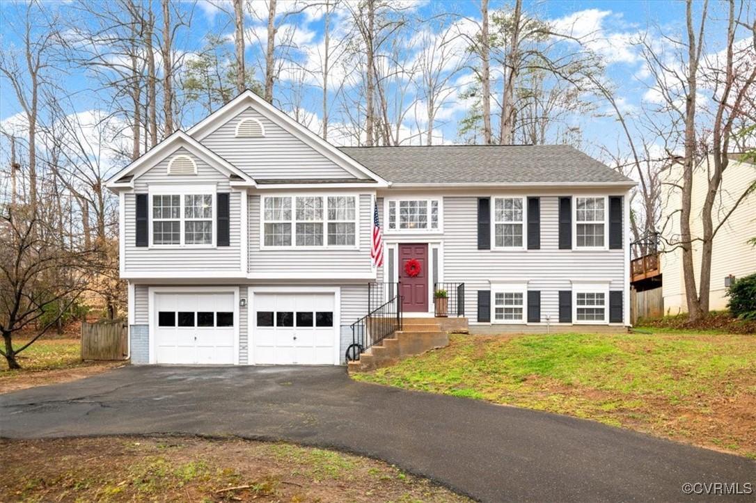 Acacia Ct, Fredericksburg, VA 22405