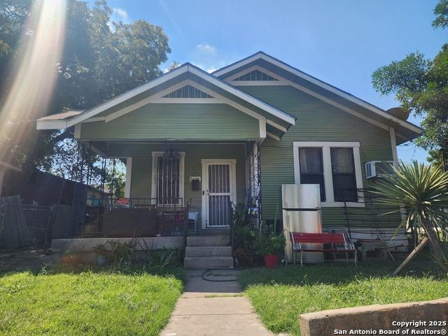 W Martin St, San Antonio, TX 78207