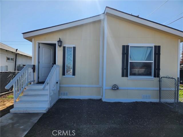 Cedar St, Taft, CA 93268