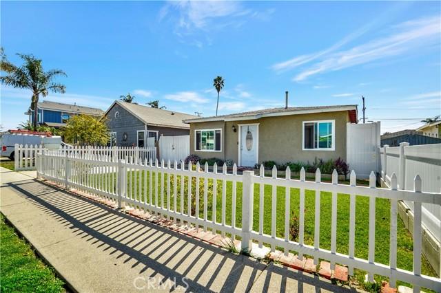 W 135th St, Hawthorne, CA 90250
