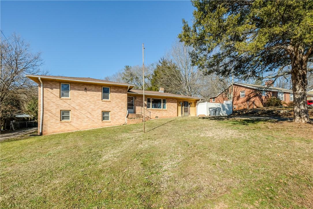 Tasha Dr, Pelzer, SC 29669