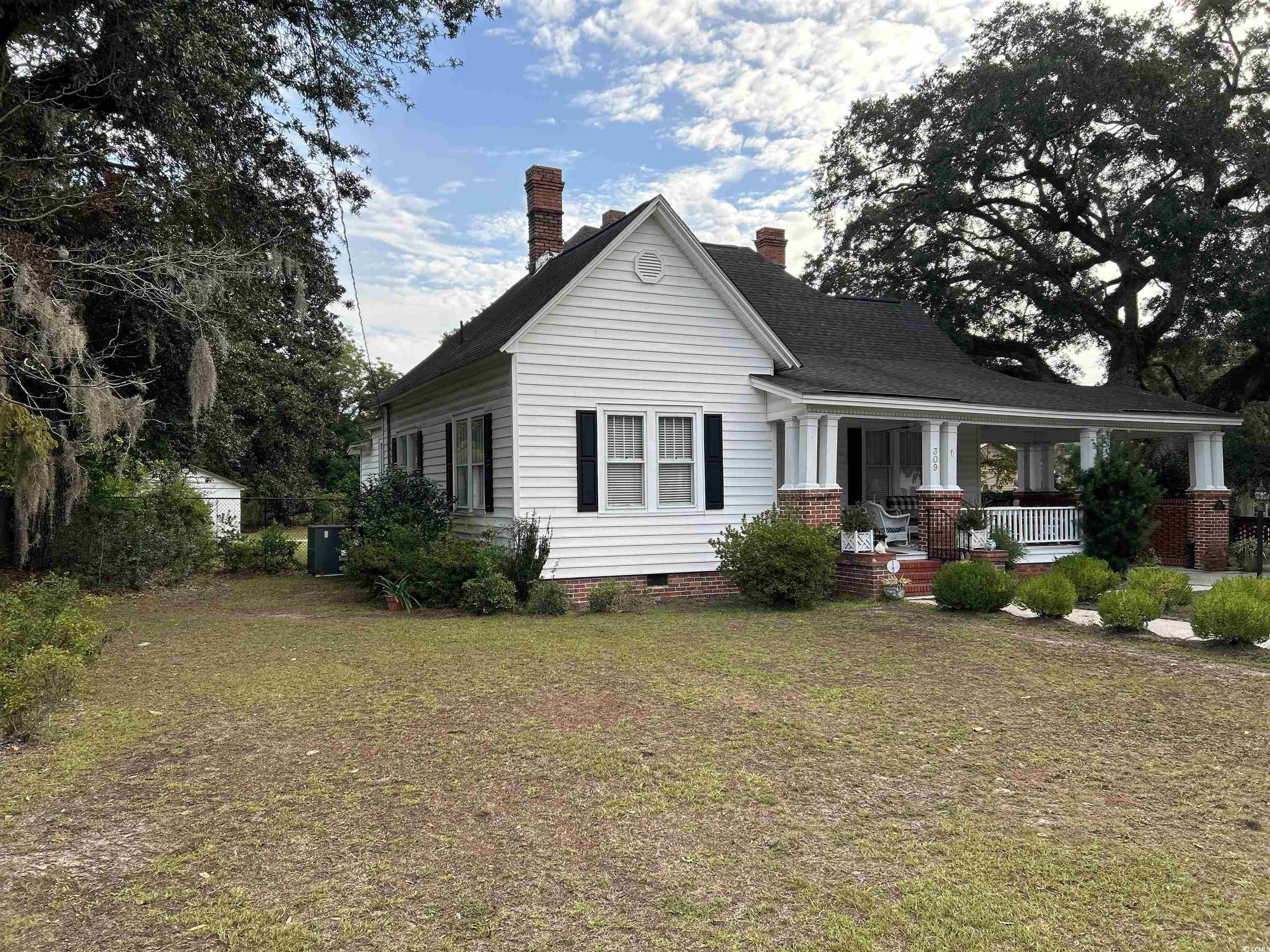 Kelly St, Kingstree, SC 29556