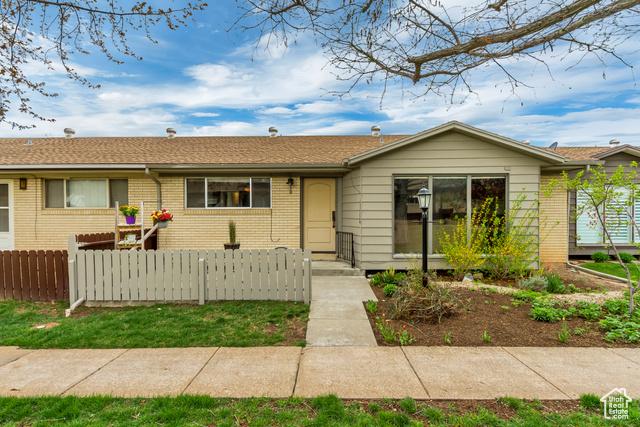 S 925 E, Ogden, UT 84405