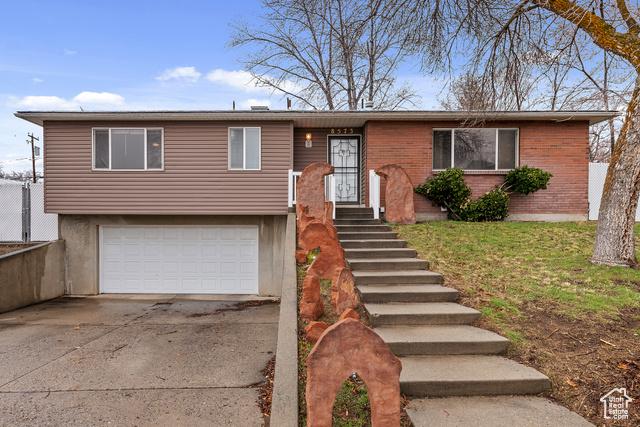 S Fayeway Dr, Sandy, UT 84094