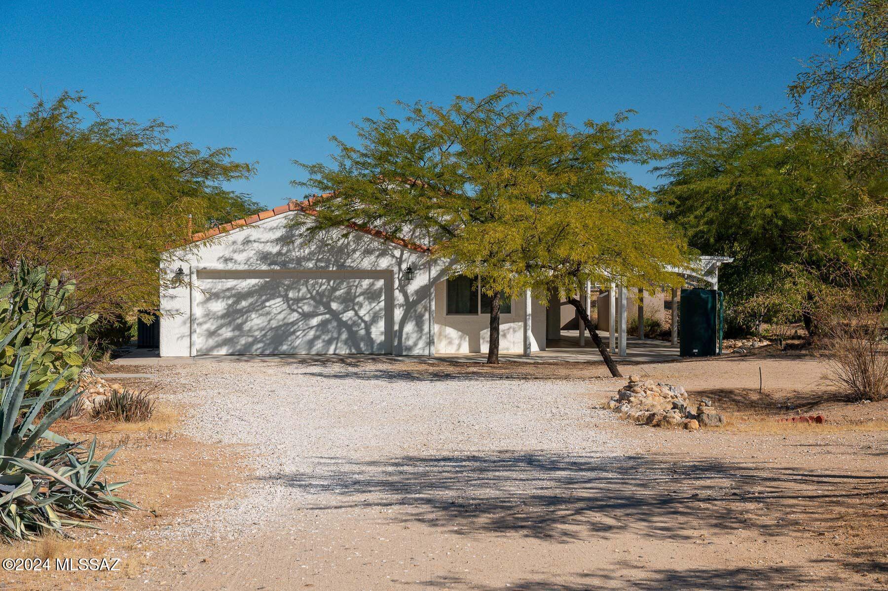 W Lynnette Rd, Tucson, AZ 85736