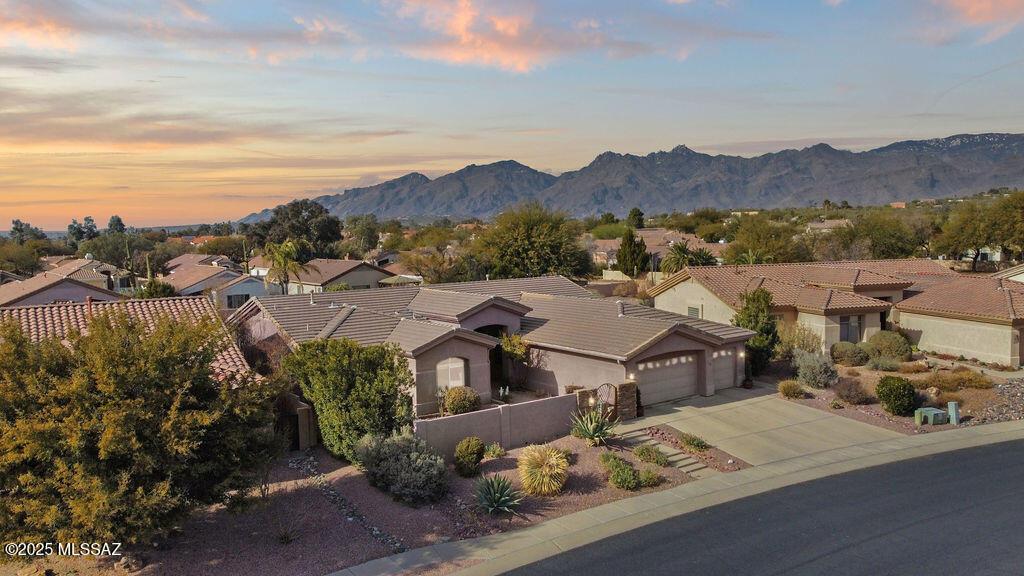 N Split Rock Pl, Tucson, AZ 85749