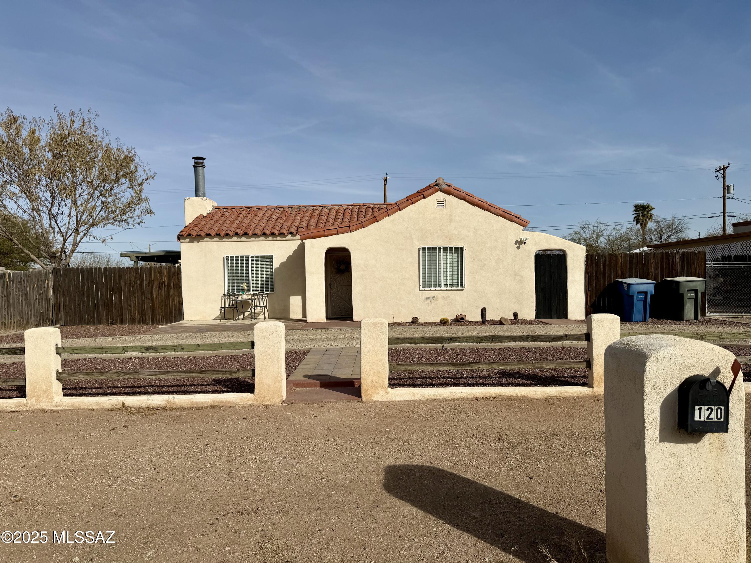 W Columbia St, Tucson, AZ 85714