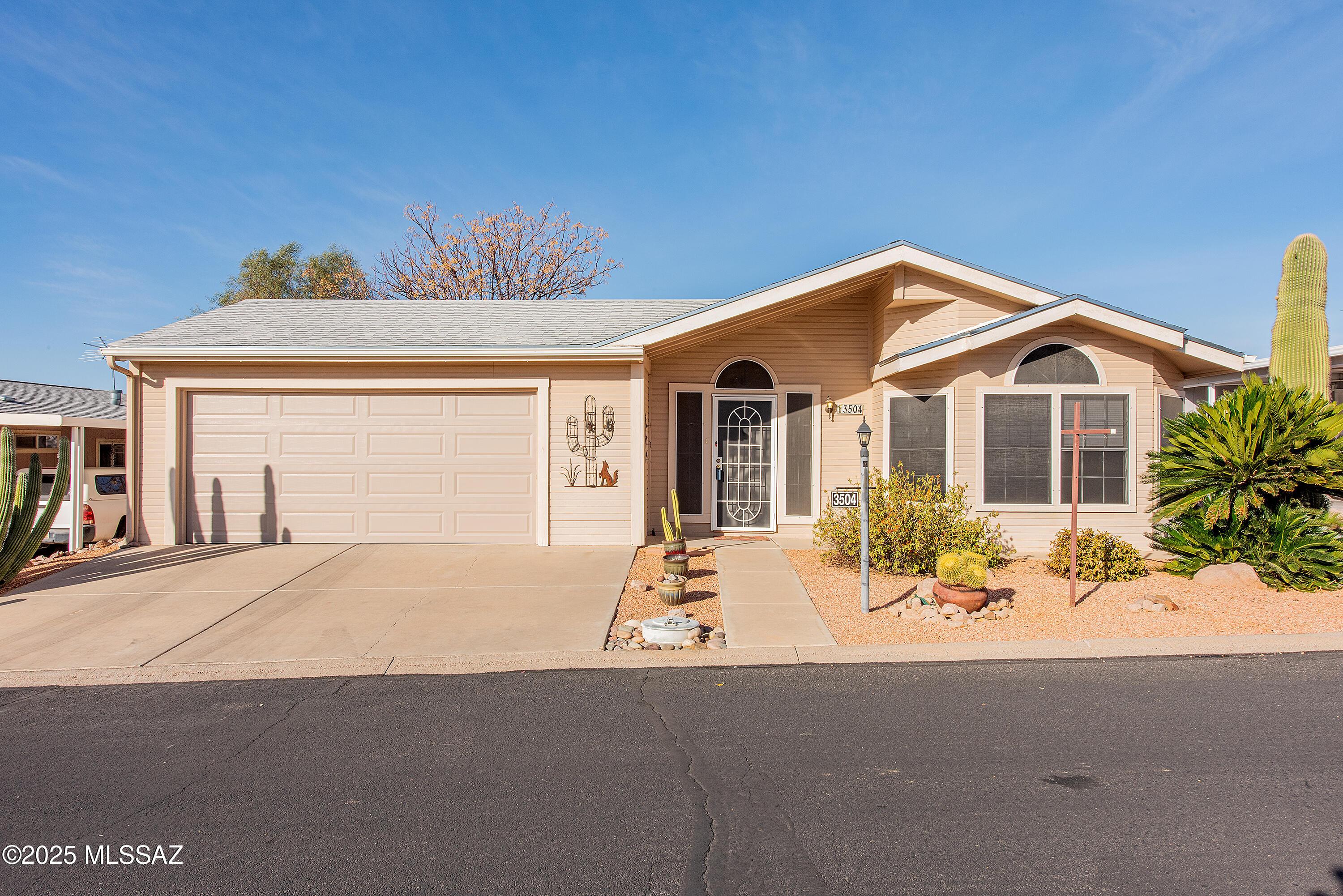 S Feldspar Ave, Tucson, AZ 85735
