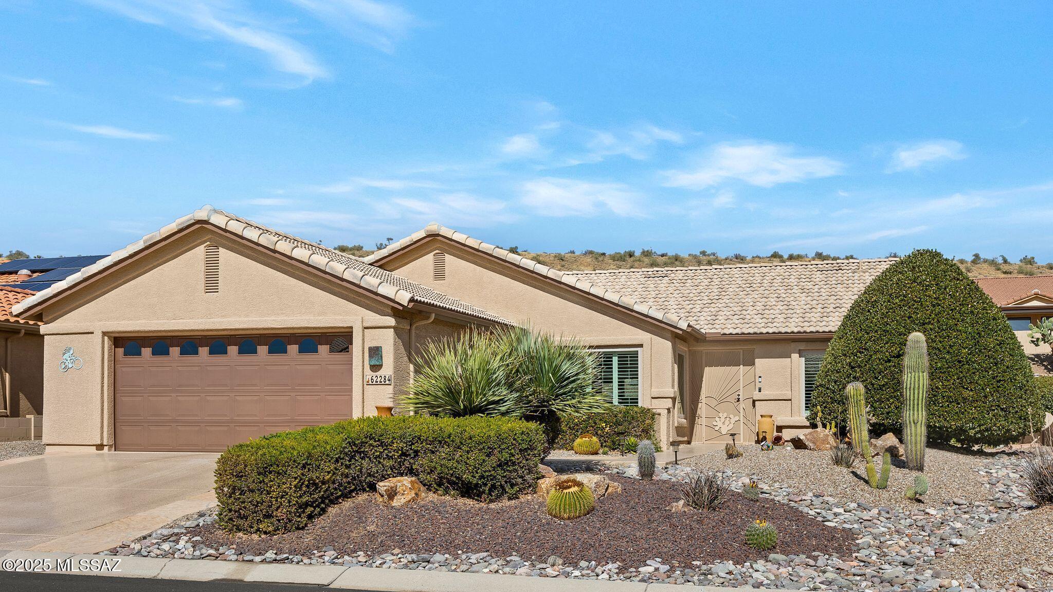E Iron Crest Dr, Tucson, AZ 85739