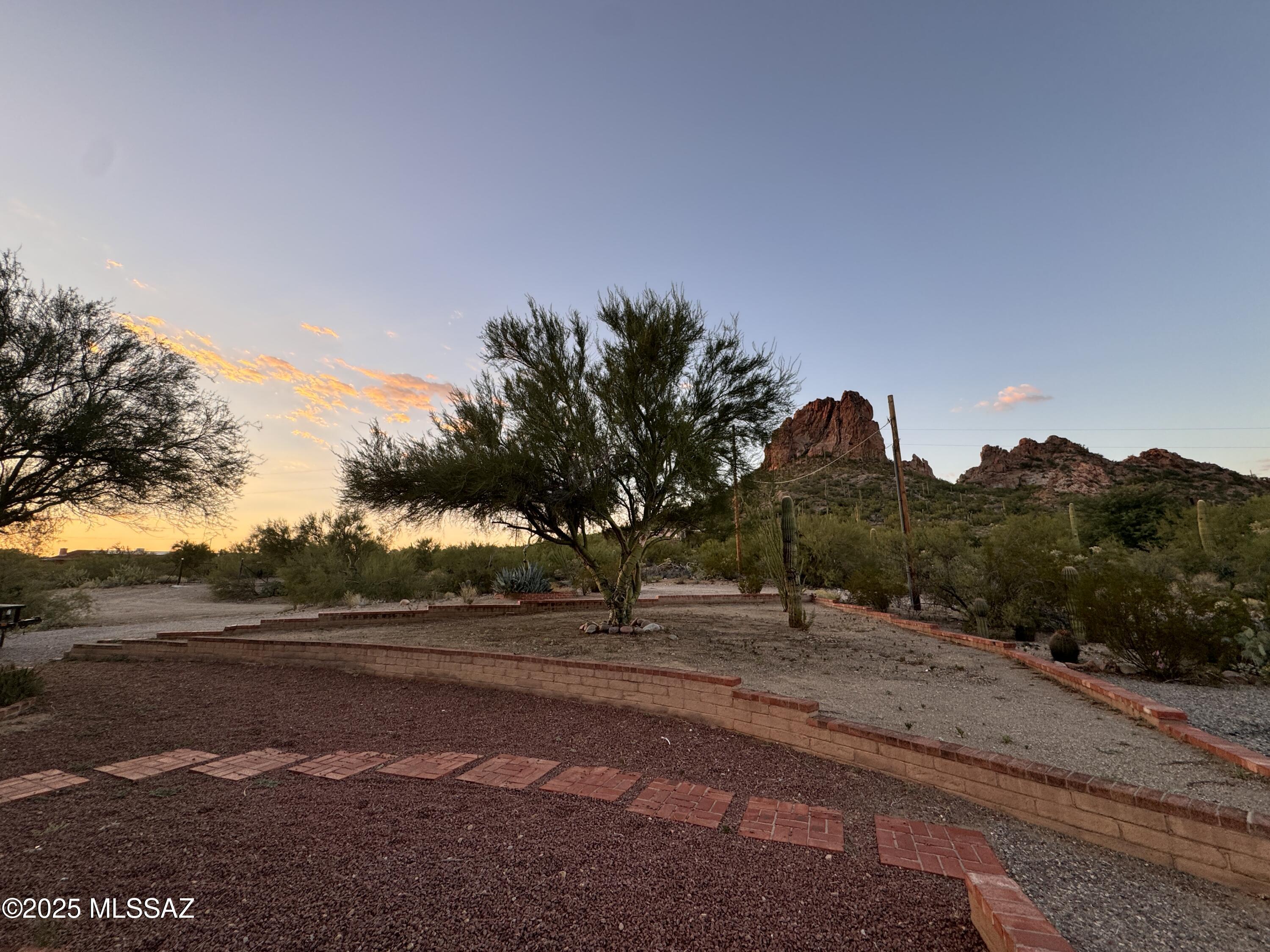 W Alvaro Rd, Tucson, AZ 85746