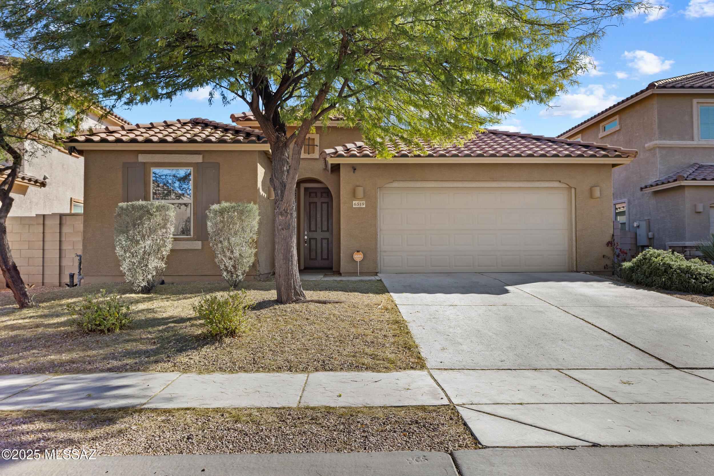 W Wolf Valley Way, Tucson, AZ 85757