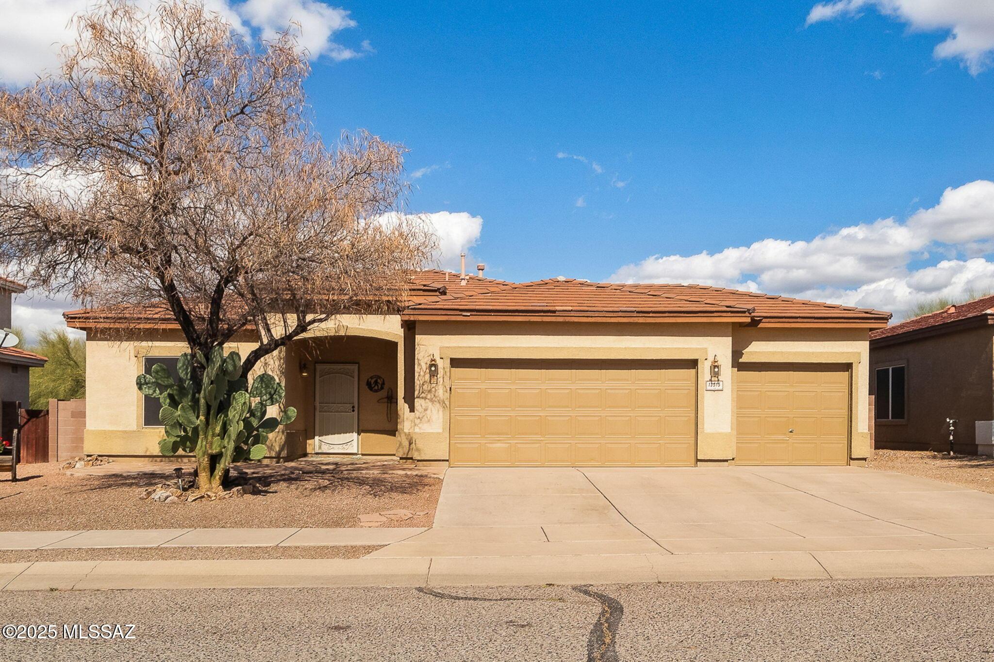 E Diablo Creek Dr, Vail, AZ 85641